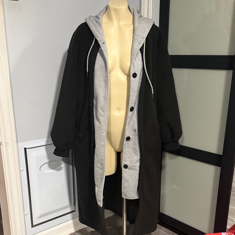 Elegant Black and Gray Women's Hooded Cardigan